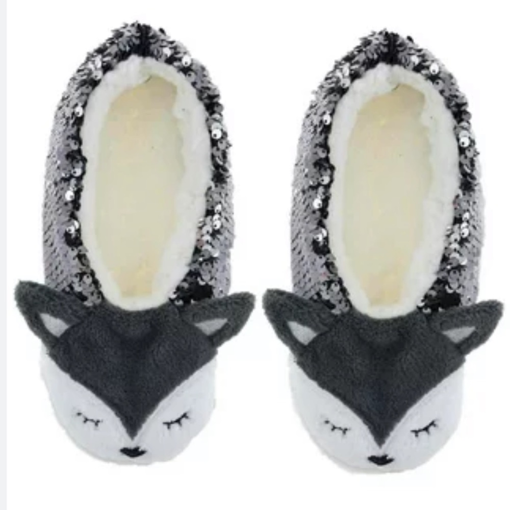 Capelli NY Soft Sherpa Grey Fox Slippers Non-Slip Grip Sequins Comfort S M 6